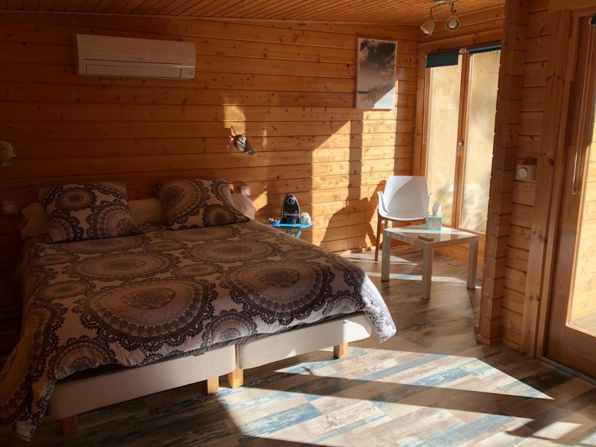 Chalet De La Source Rognac Buitenkant foto